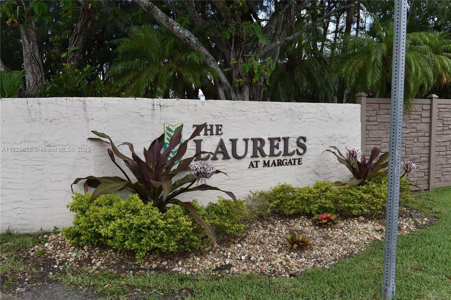 Real estate property located at 325 Laurel Dr #2L, Broward County, Margate, FL