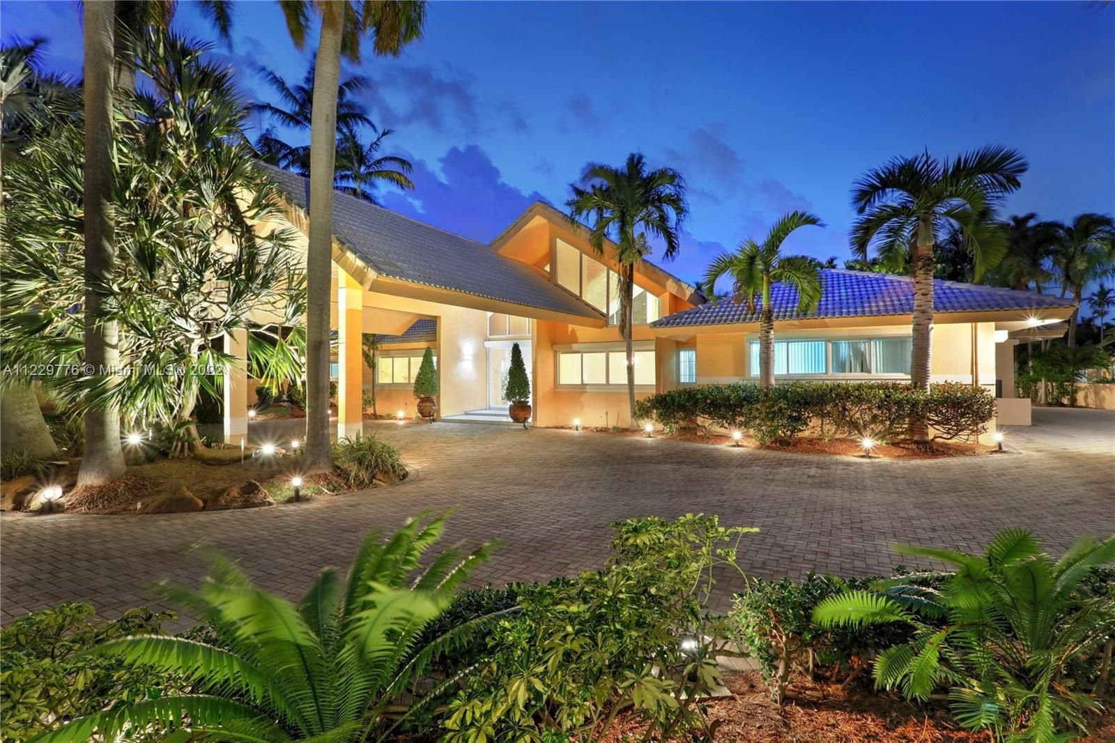 Real estate property located at 10595 58th St, Miami-Dade County, Miami, FL