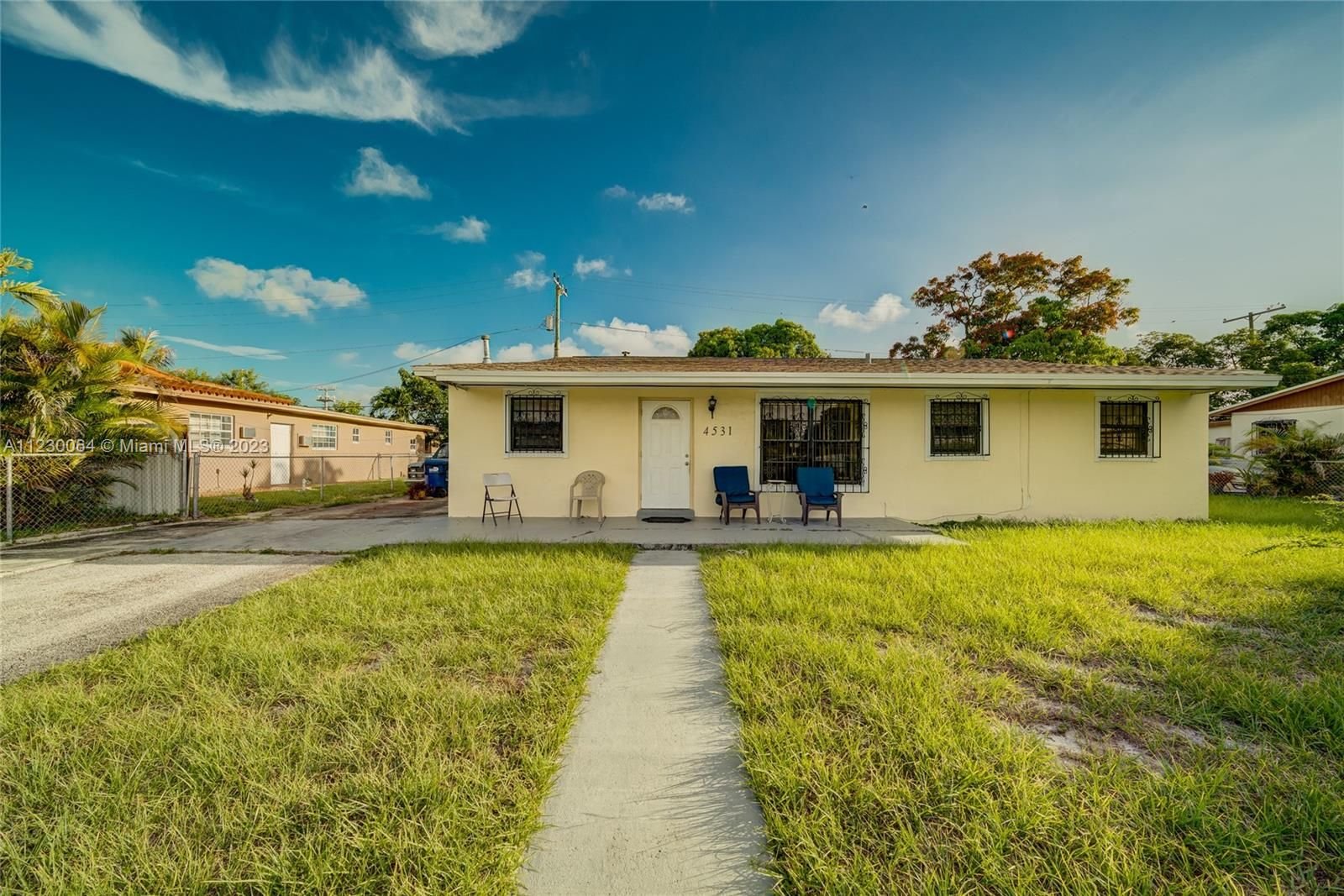 Real estate property located at 4531 203rd St, Miami-Dade County, Miami Gardens, FL