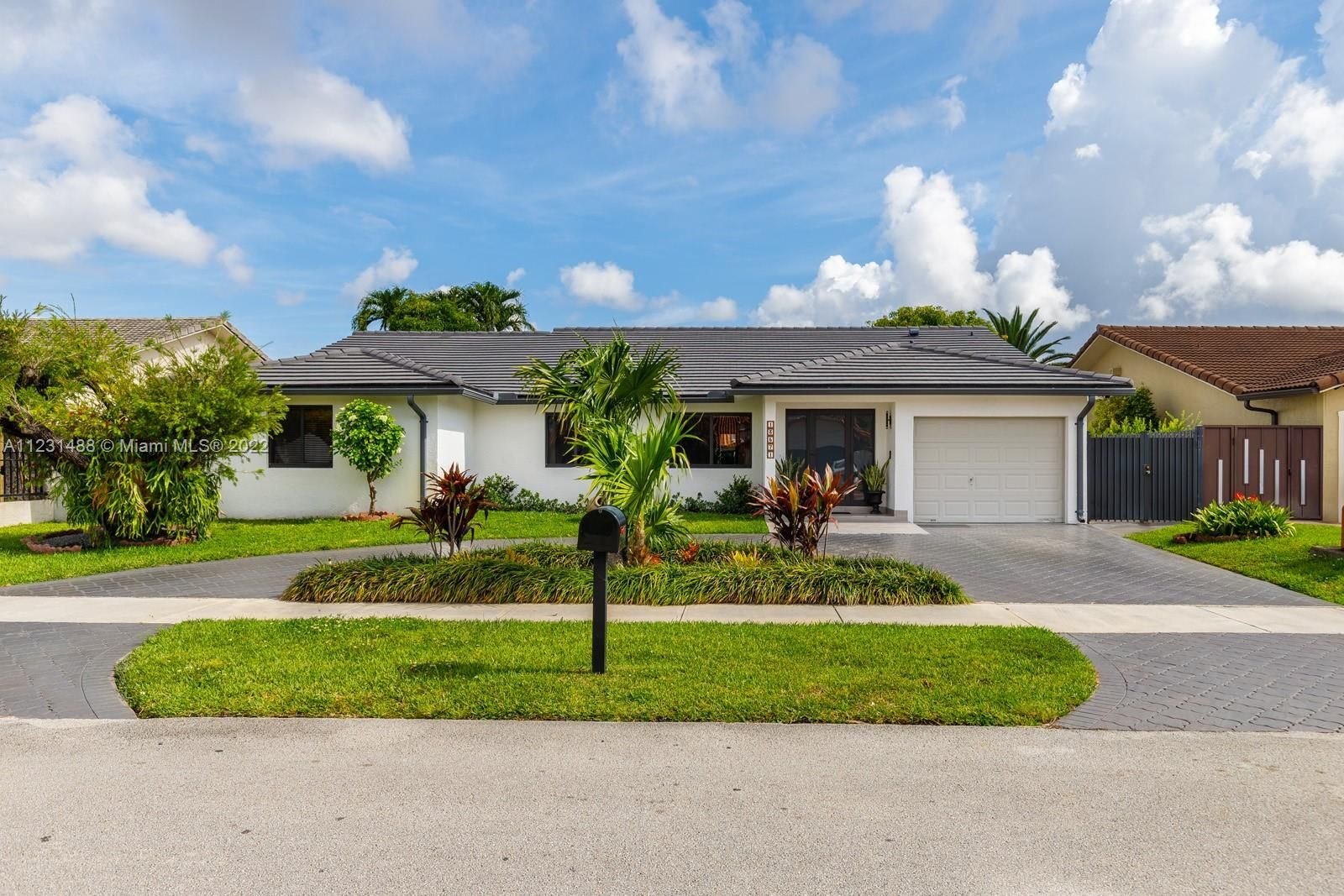 Real estate property located at 13571 40th Ln, Miami-Dade County, Miami, FL