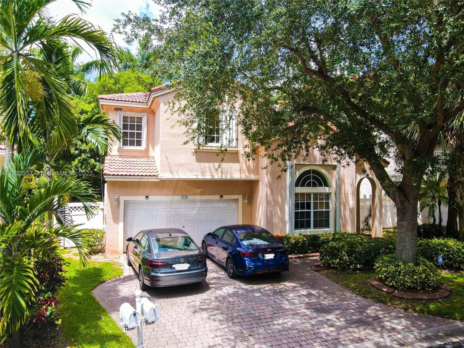 Real estate property located at 1720 75th Way, Broward County, Pembroke Pines, FL