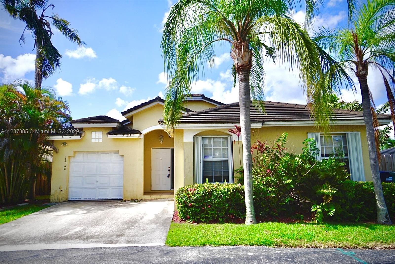 Real estate property located at 12268 145th St, Miami-Dade County, Miami, FL