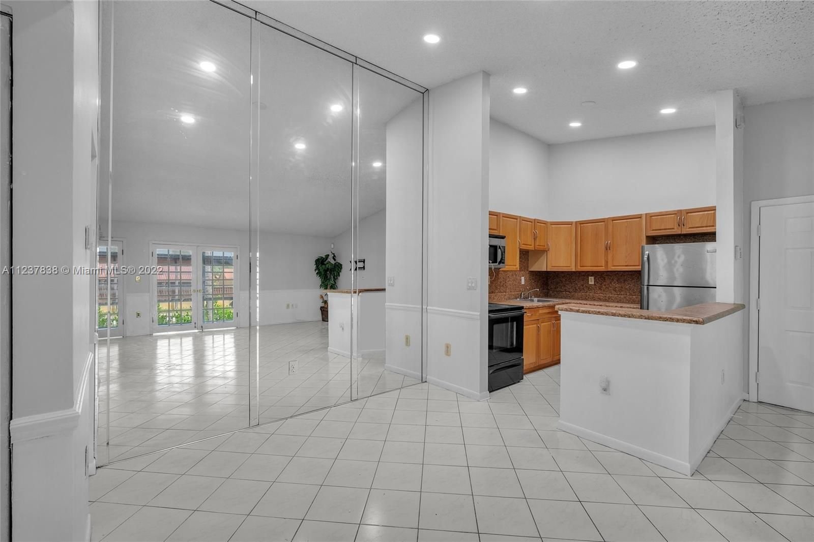 Real estate property located at 929 199th St #203, Miami-Dade County, Miami, FL