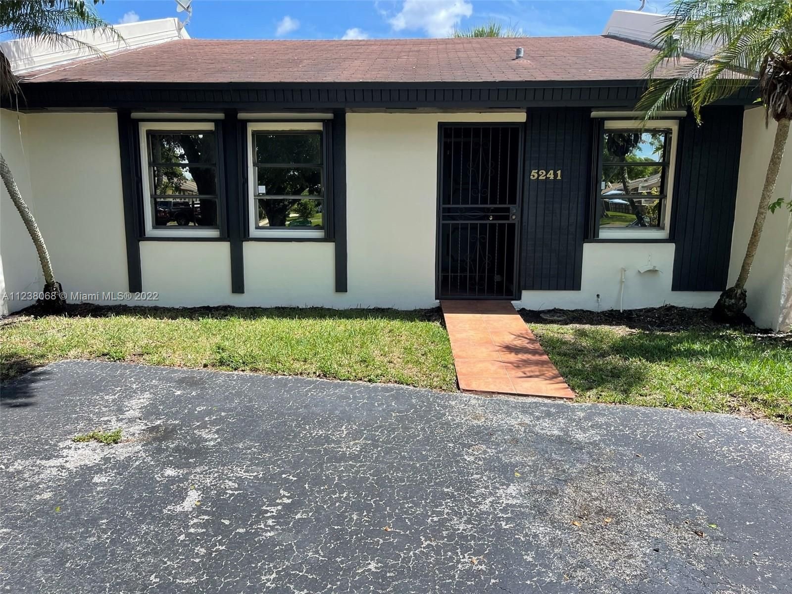Real estate property located at 5241 139th Ct, Miami-Dade County, Miami, FL