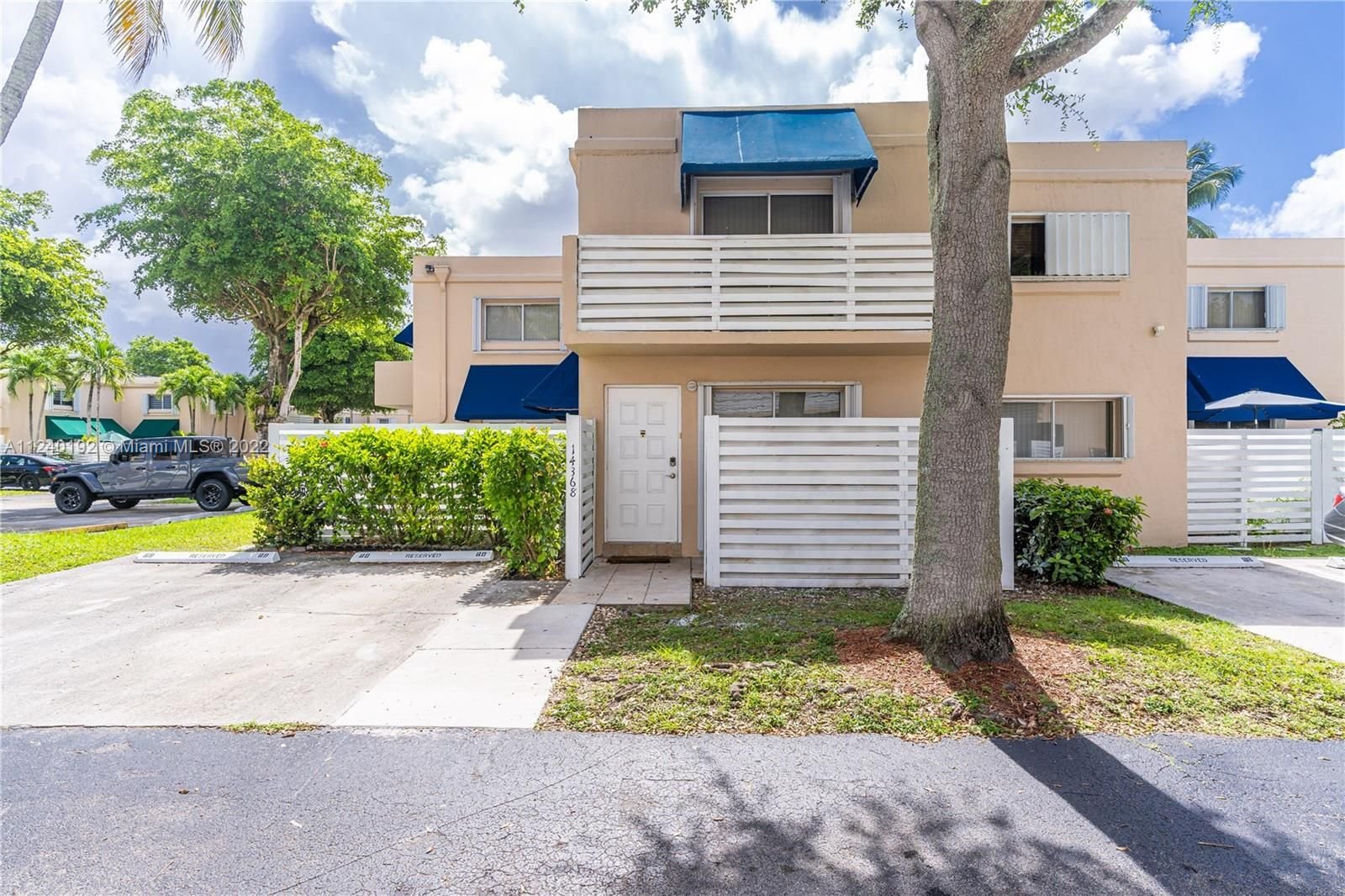 Real estate property located at 14368 97th Ter, Miami-Dade County, Miami, FL
