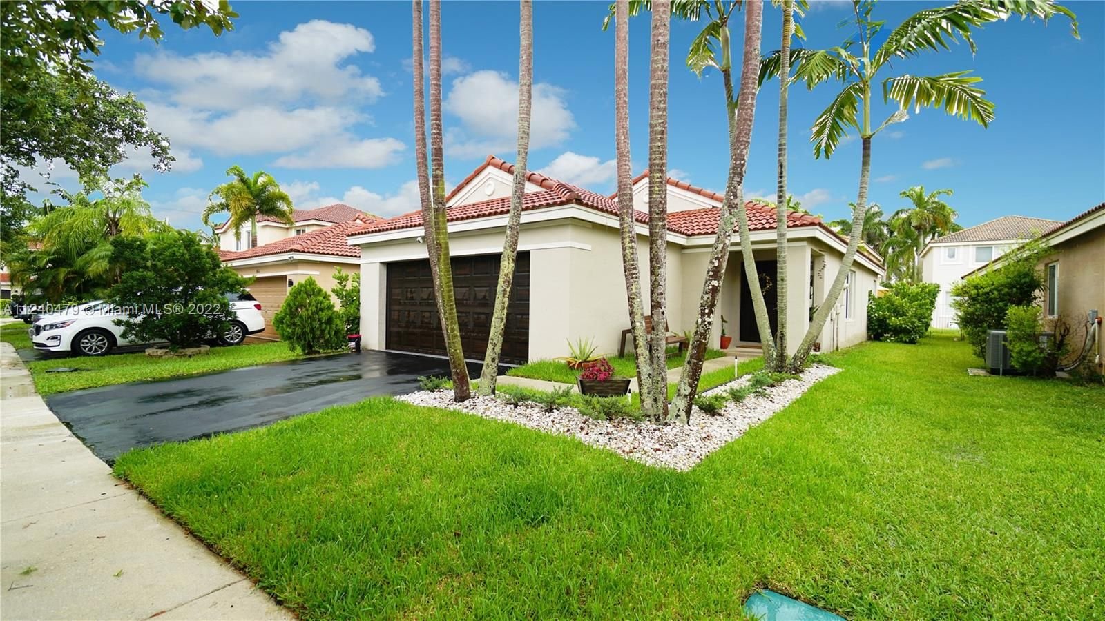 Real estate property located at 1425 Majesty Ter, Broward County, Weston, FL