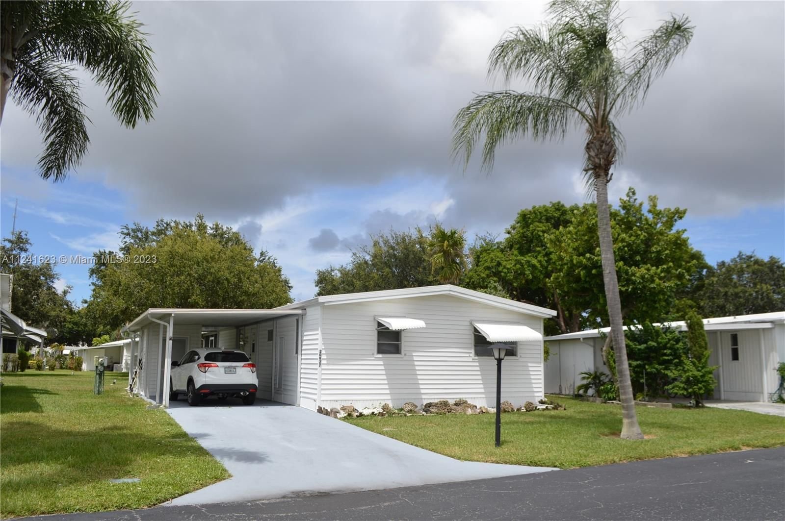 Real estate property located at 20927 Sunrise Dr, Palm Beach County, Boca Raton, FL