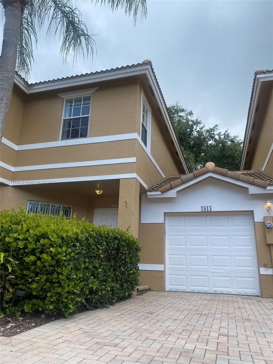 Real estate property located at 2813 99th Ter, Broward County, Sunrise, FL