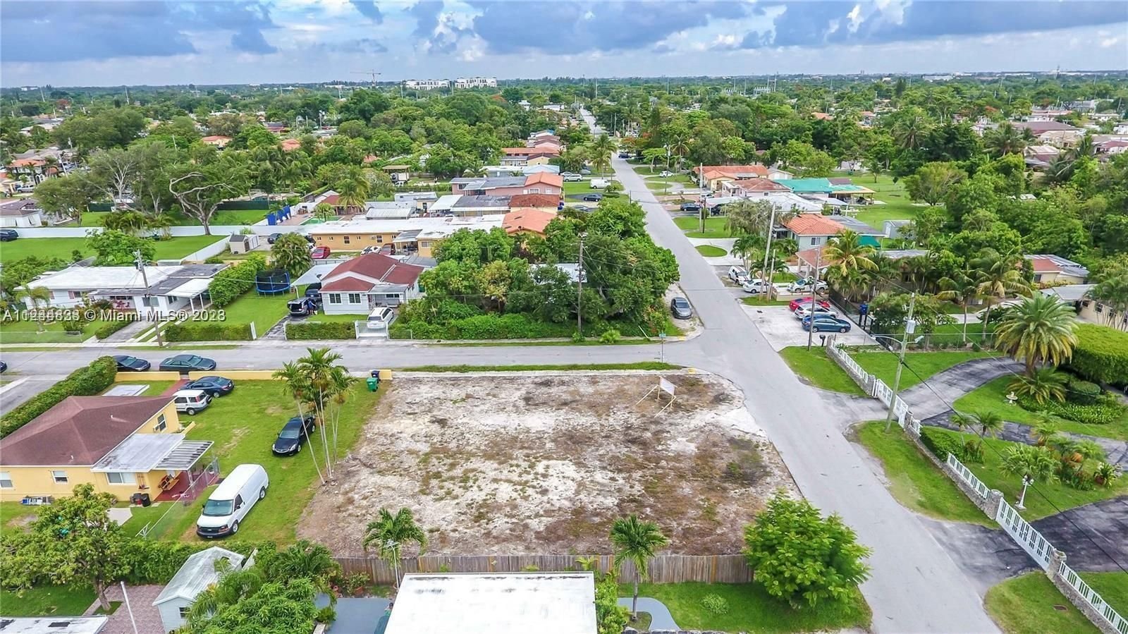 Real estate property located at 5750 19th St, Miami-Dade County, Miami, FL
