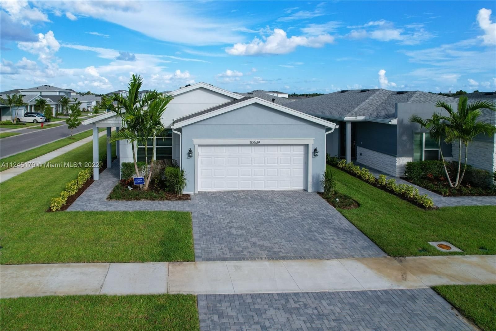 Real estate property located at 10639 Hensley St, St Lucie County, Port St. Lucie, FL
