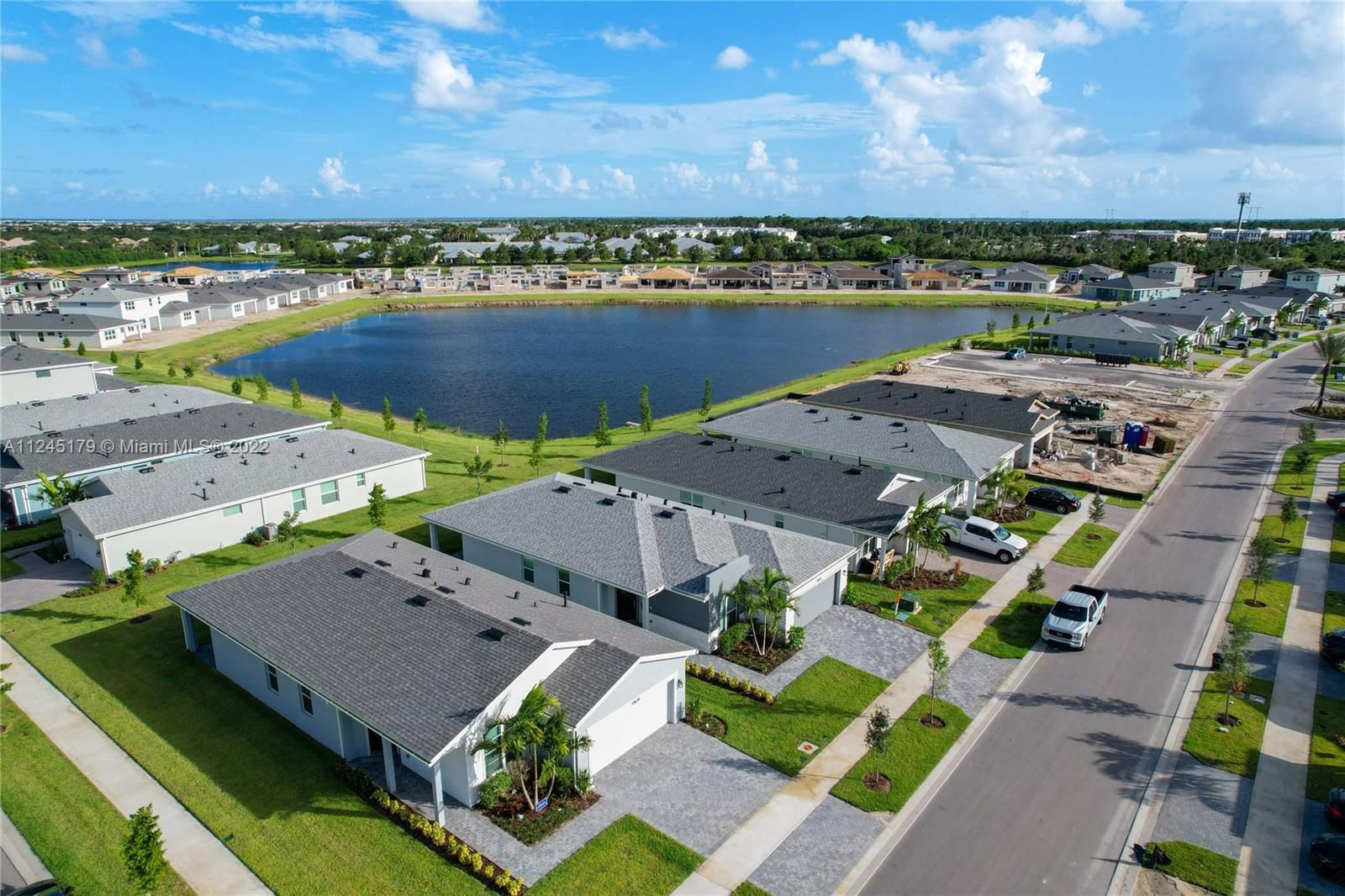 Real estate property located at 10639 Hensley St, St Lucie County, Port St. Lucie, FL