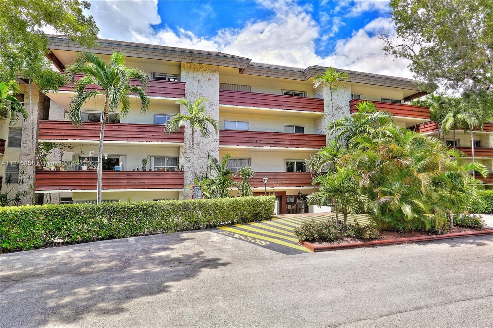 Real estate property located at 1205 Mariposa Ave #307, Miami-Dade County, Coral Gables, FL