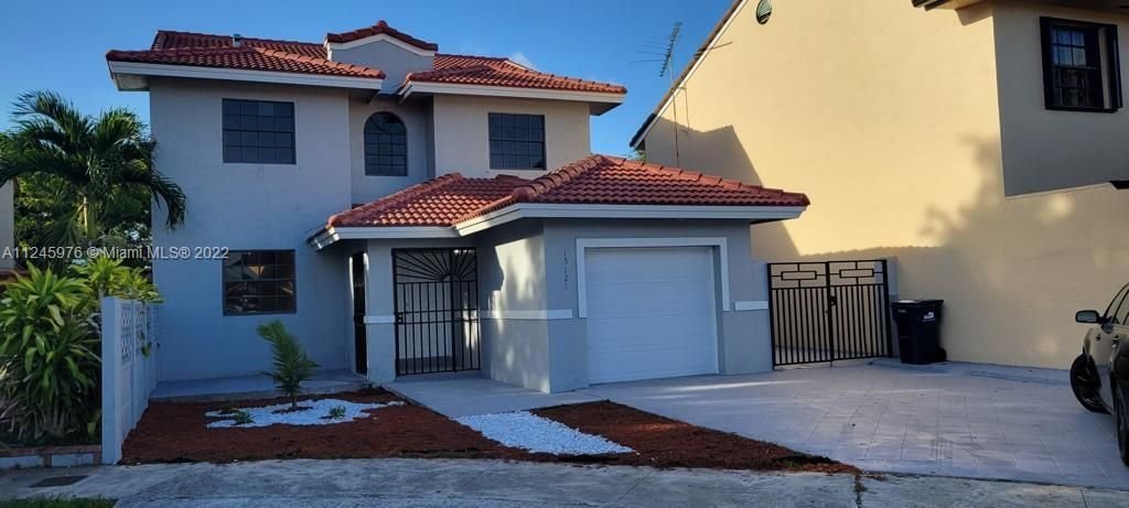 Real estate property located at 15121 58th St, Miami-Dade County, Miami, FL
