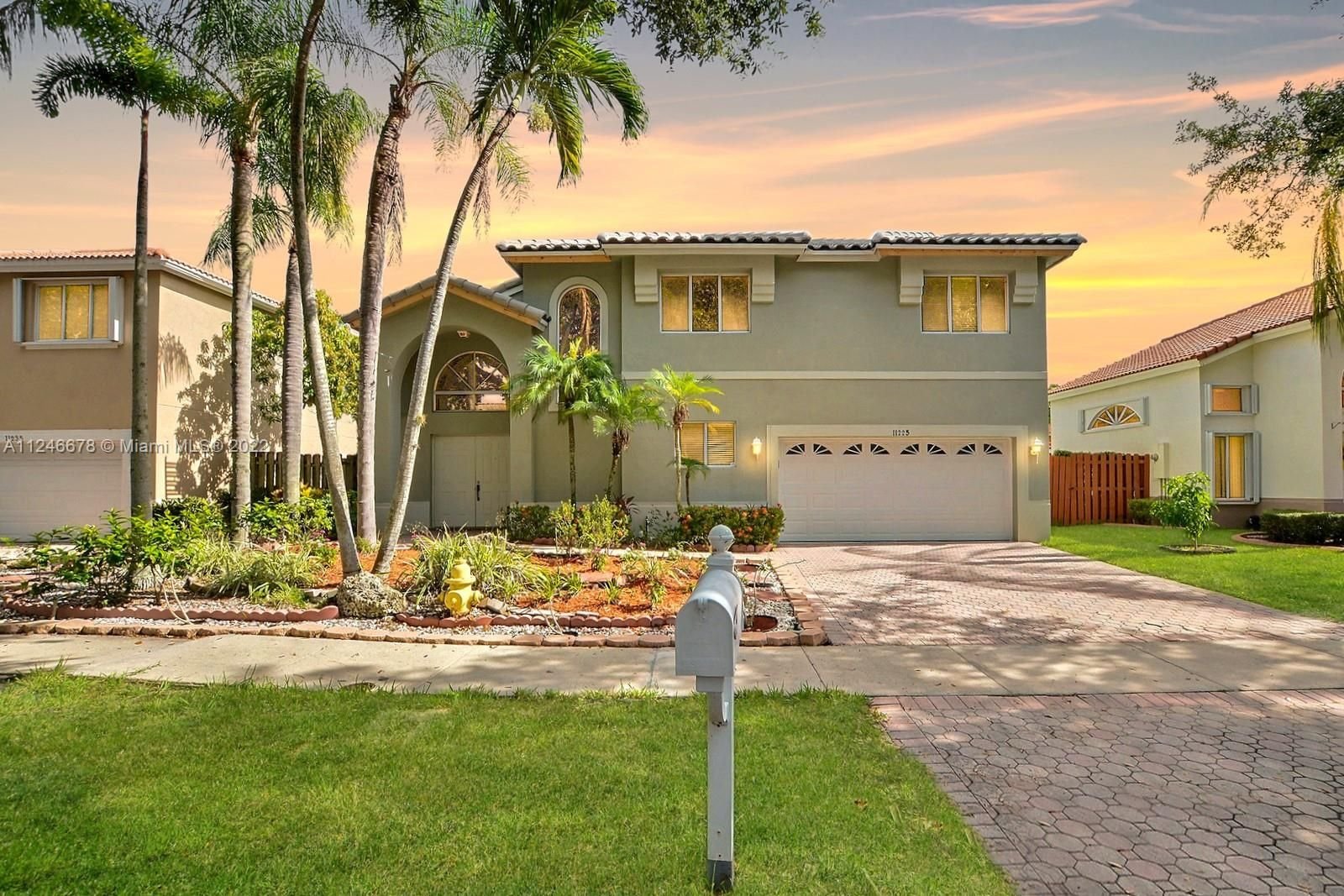 Real estate property located at 11225 Roundelay Rd, Broward County, Cooper City, FL