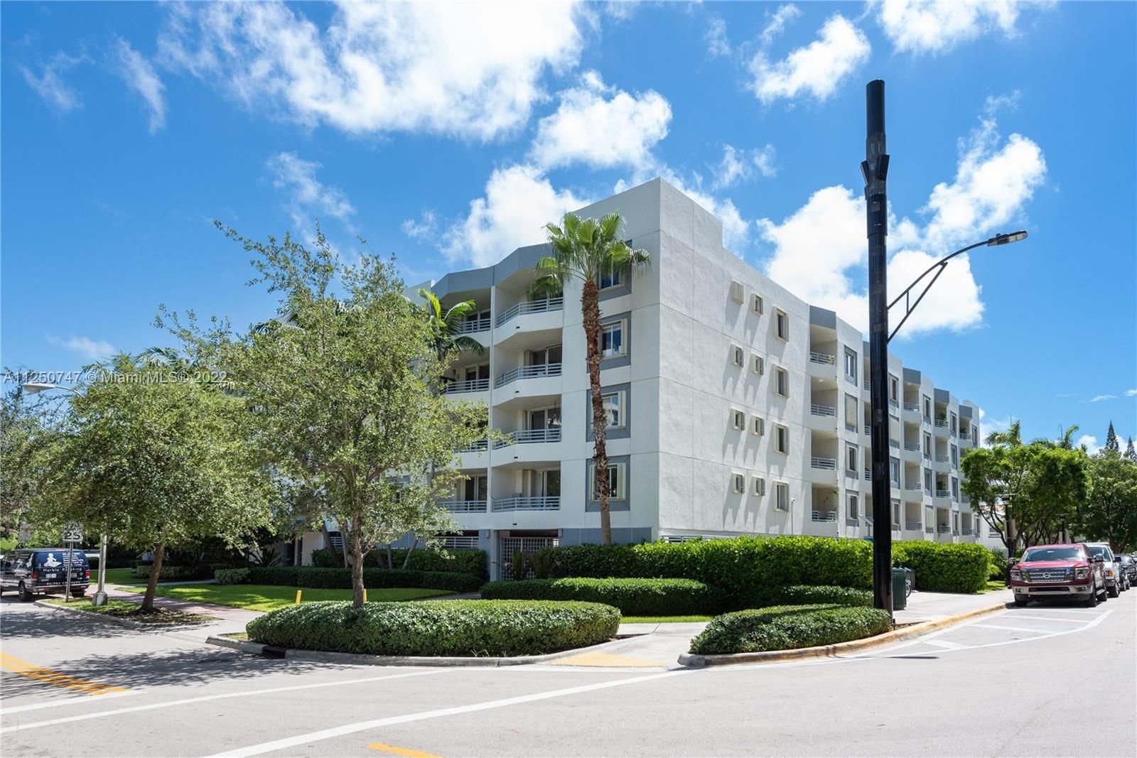 Real estate property located at 1401 Bay Rd #510, Miami-Dade County, Miami Beach, FL