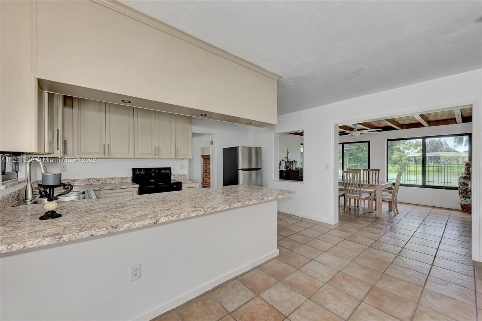 Real estate property located at 320 Redwood Rd, Sarasota County, Venice, FL