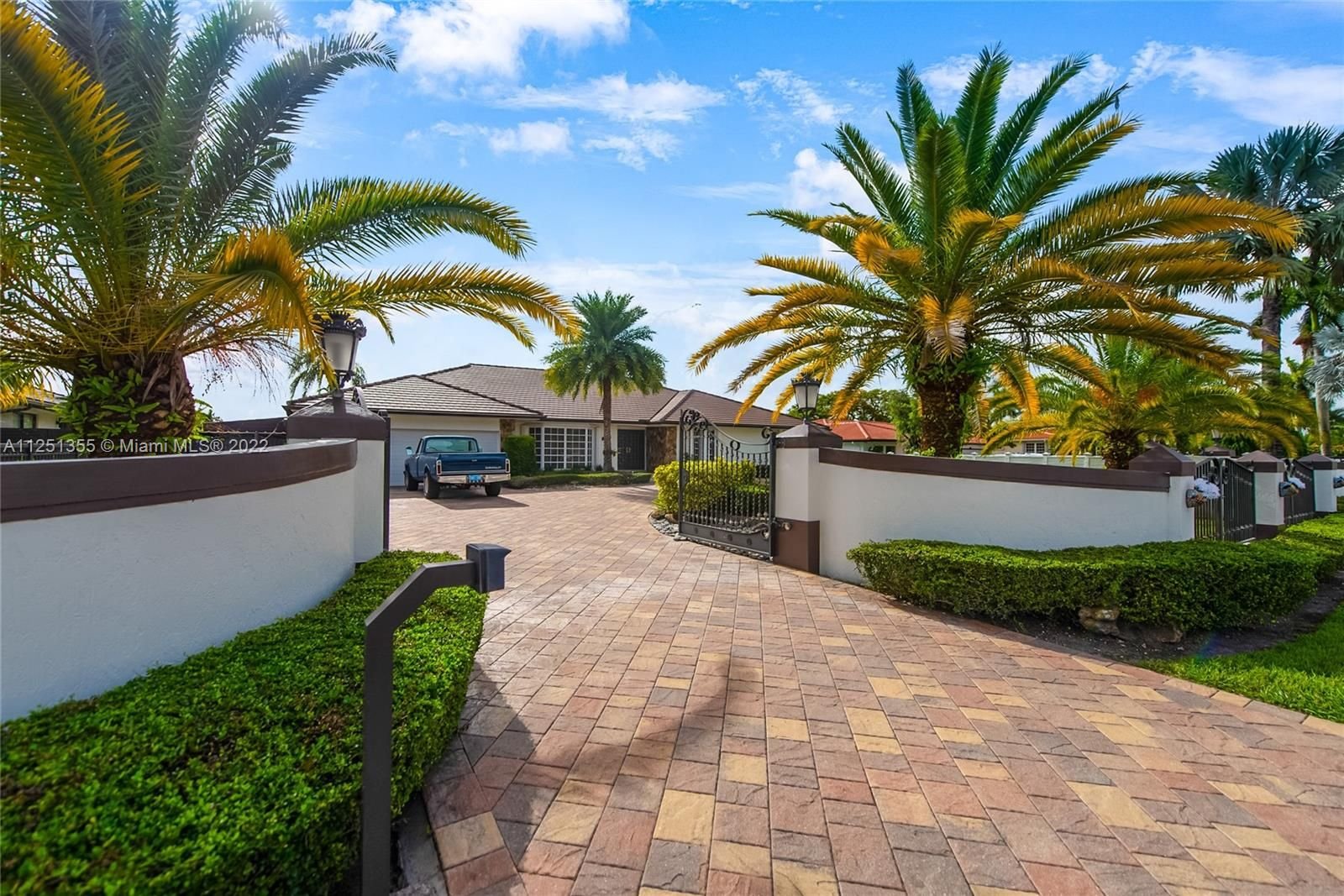 Real estate property located at 3825 128th Ave, Miami-Dade County, Miami, FL