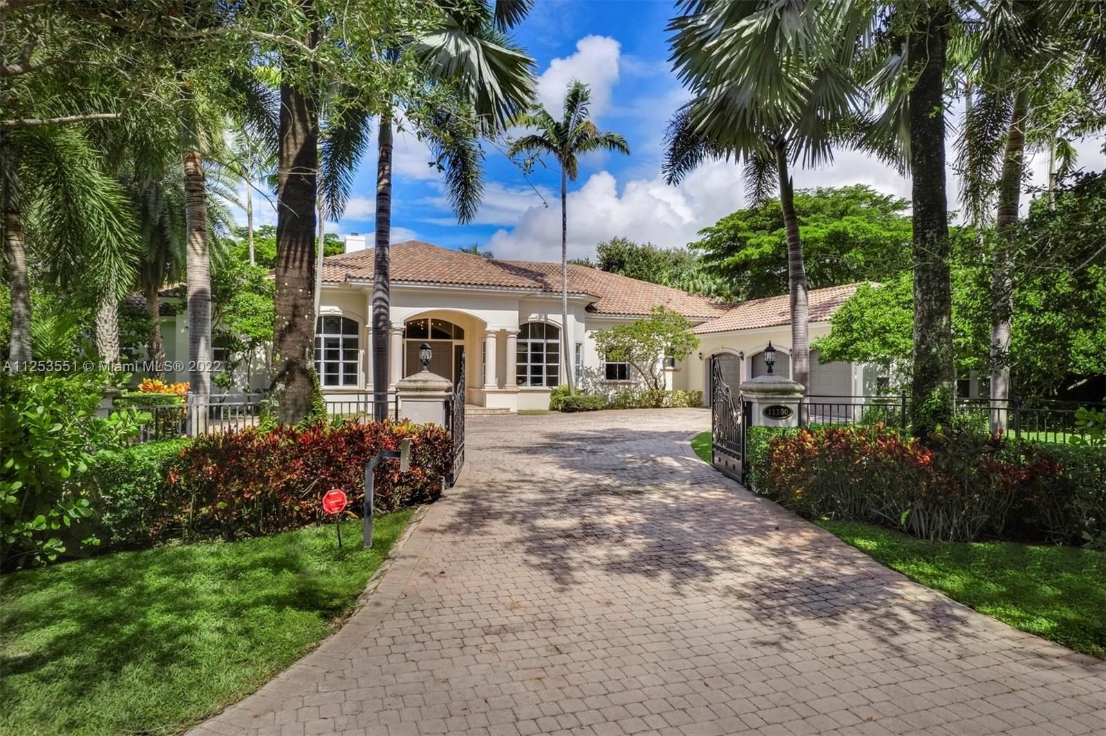 Real estate property located at 11100 Killian Park Rd, Miami-Dade County, Pinecrest, FL