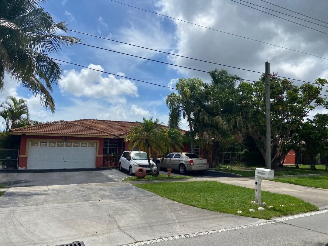 Real estate property located at 15867 147th Ave, Miami-Dade County, Miami, FL
