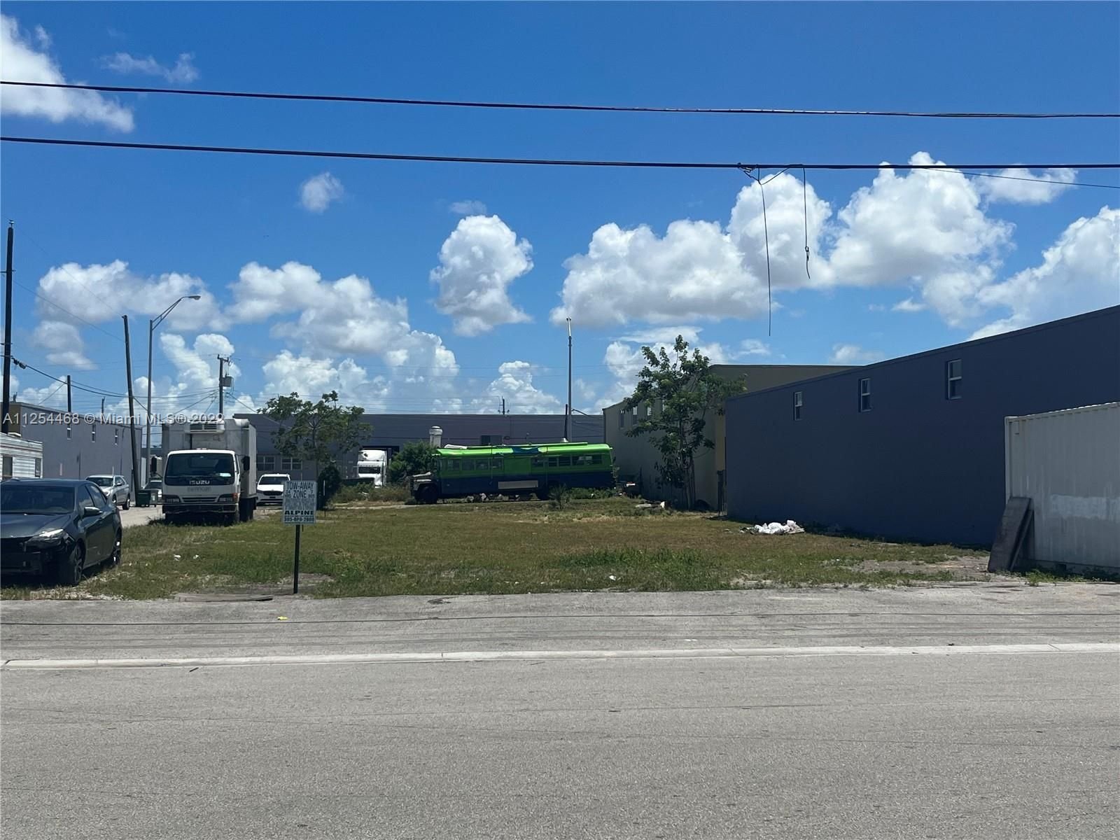 Real estate property located at 700 28 St, Miami-Dade County, Hialeah, FL