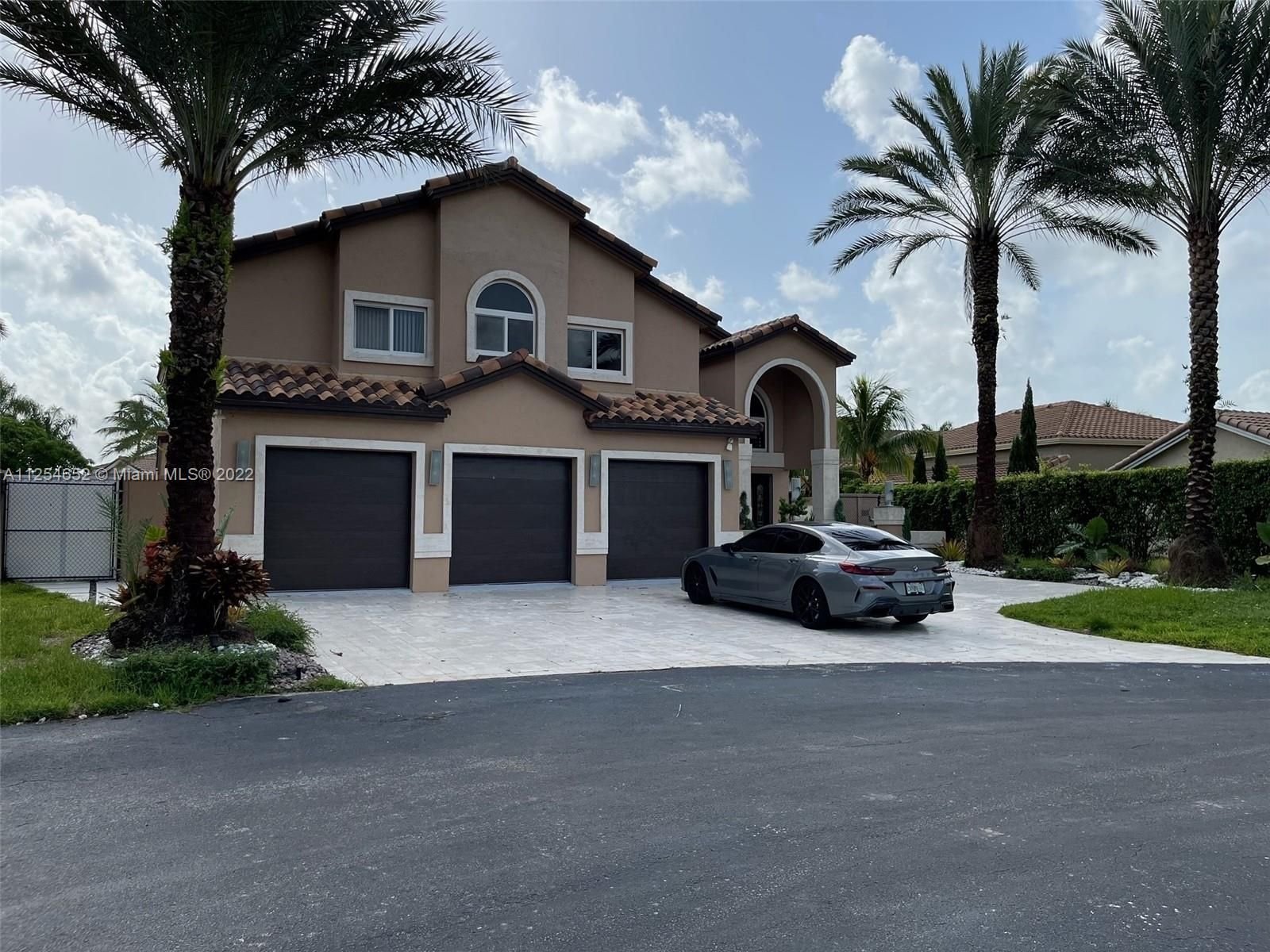 Real estate property located at 965 199th Ave, Broward County, Pembroke Pines, FL