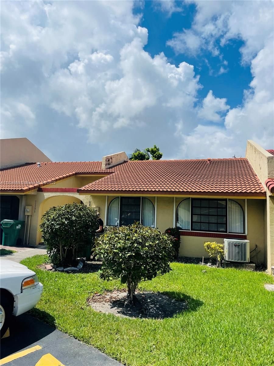Real estate property located at 11771 103rd Ln, Miami-Dade County, Miami, FL