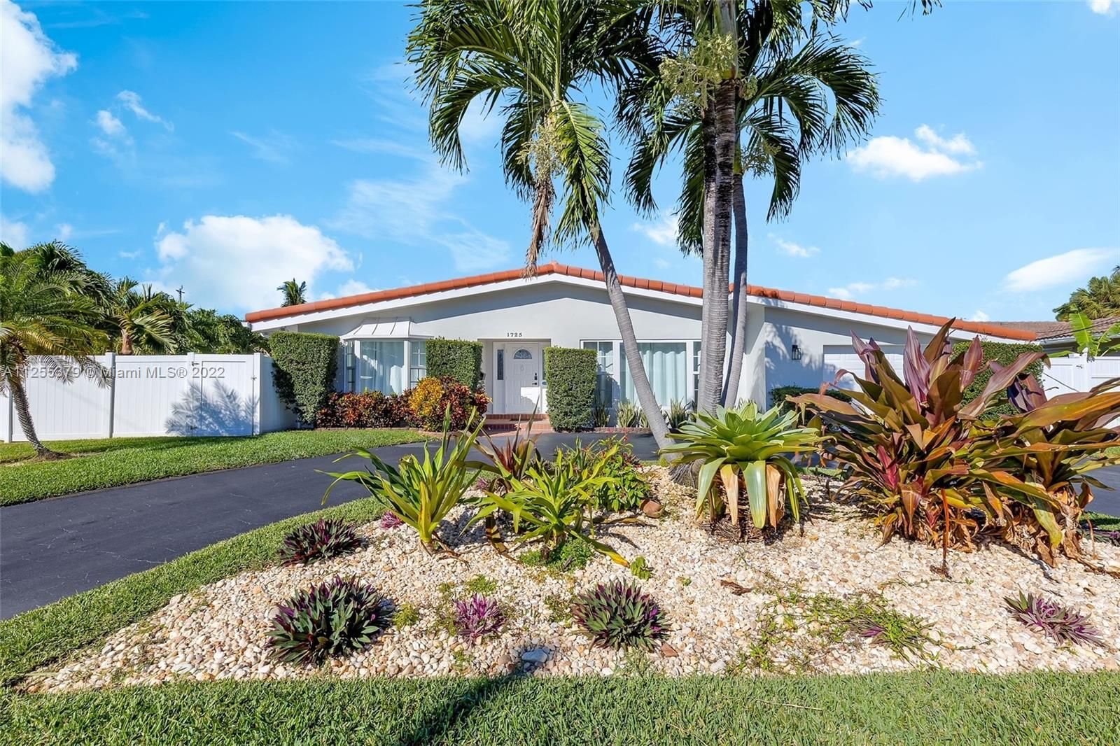 Real estate property located at 1725 22nd Ter, Broward County, Fort Lauderdale, FL