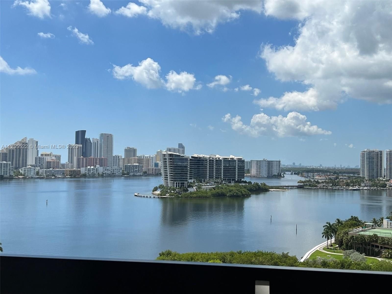 Real estate property located at 3400 192 St #1803, Miami-Dade County, Aventura, FL