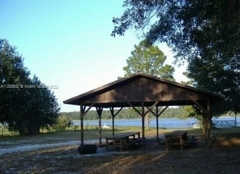 Real estate property located at 261 Whirlwind Loop, Putnam County, Other City - In The State Of Florida, FL
