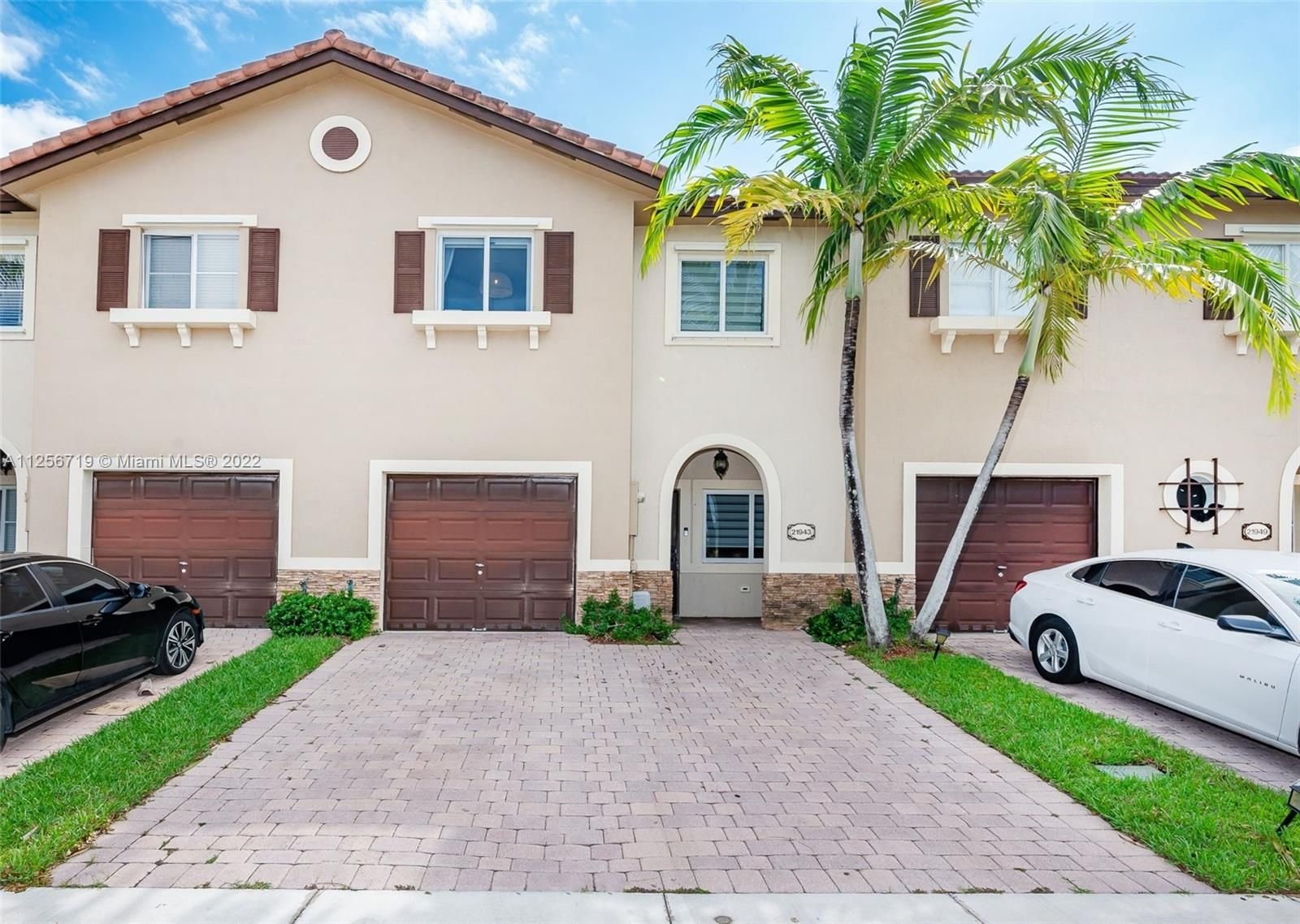 Real estate property located at 21943 88th Path, Miami-Dade County, Cutler Bay, FL