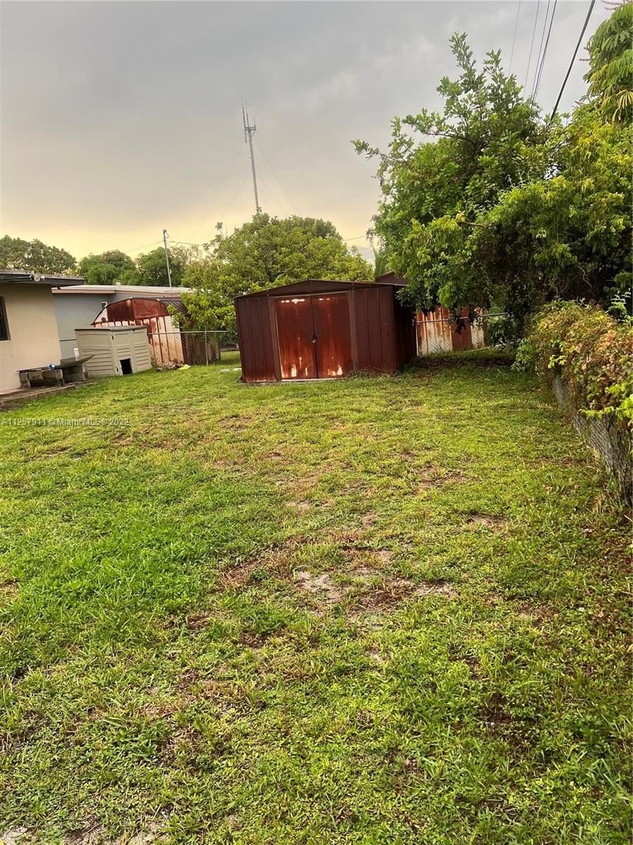 Real estate property located at 3651 47th Ave, Broward County, West Park, FL