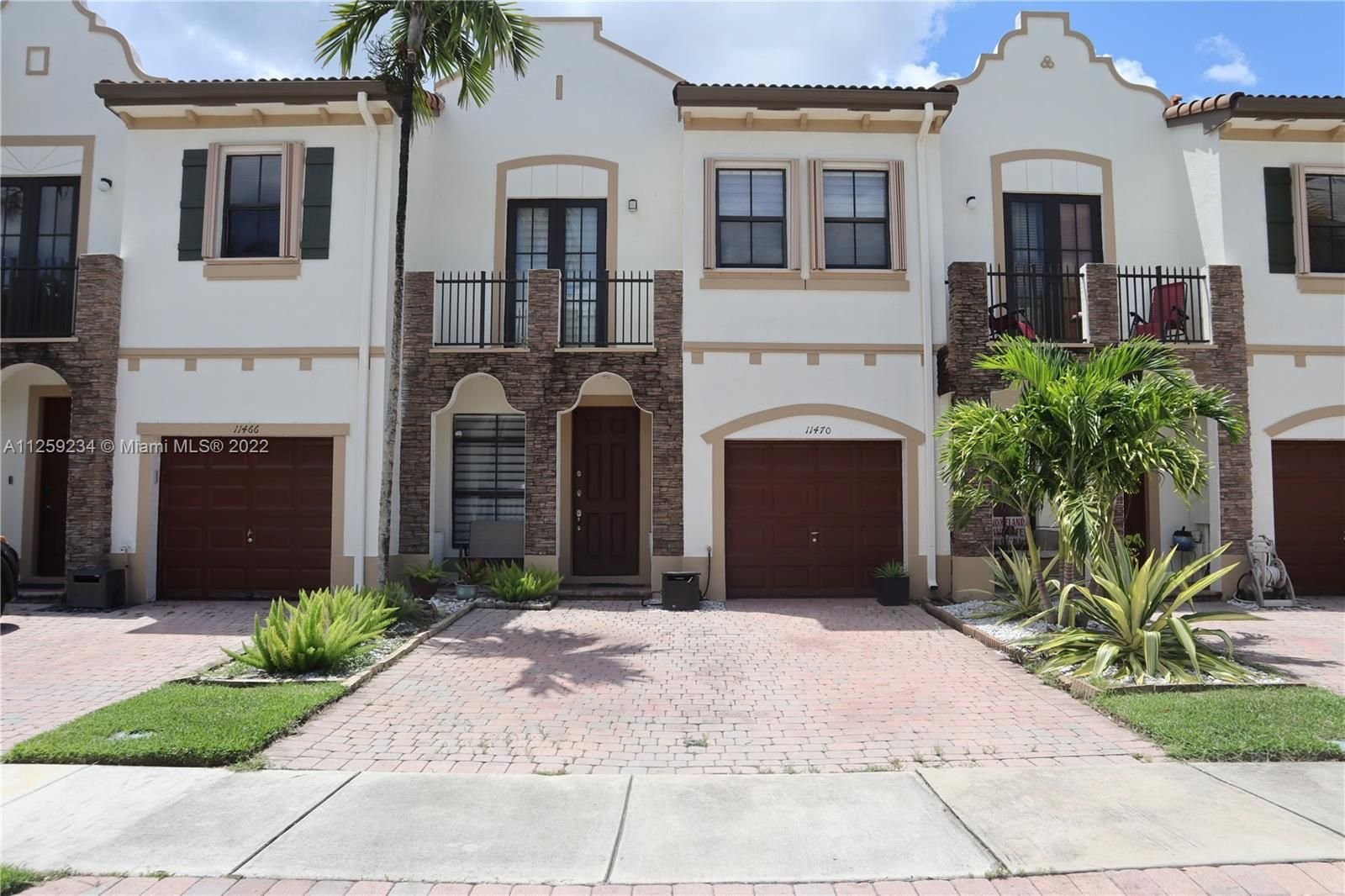 Real estate property located at 11470 237th Ter, Miami-Dade County, Miami, FL
