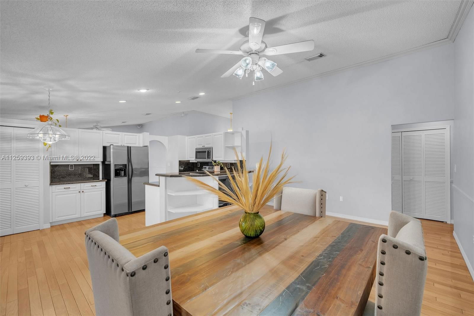 Real estate property located at 18700 12th St, Broward County, Pembroke Pines, FL