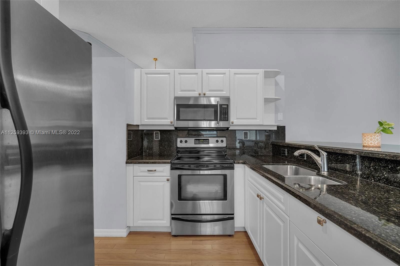 Real estate property located at 18700 12th St, Broward County, Pembroke Pines, FL