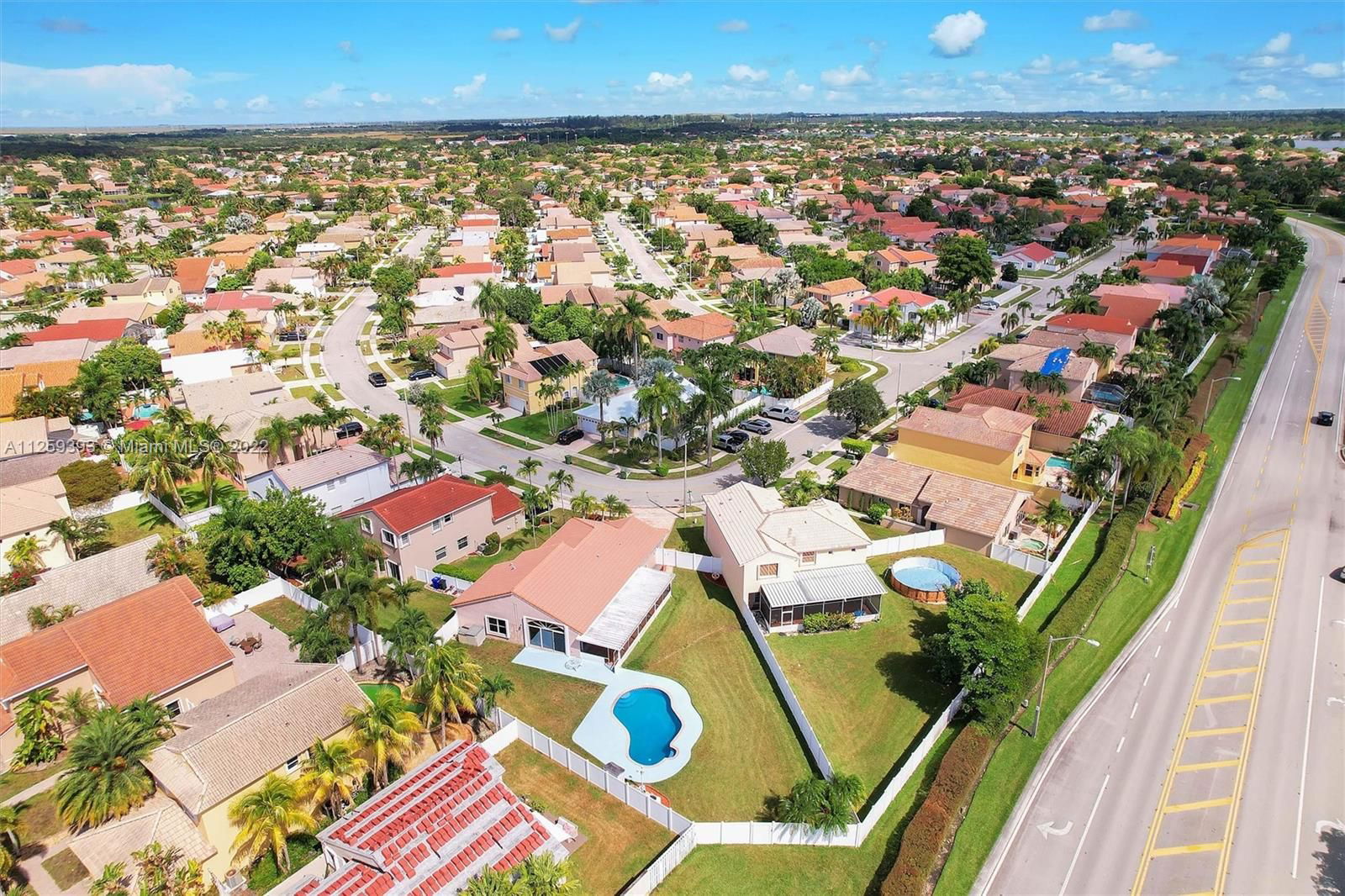 Real estate property located at 18700 12th St, Broward County, Pembroke Pines, FL