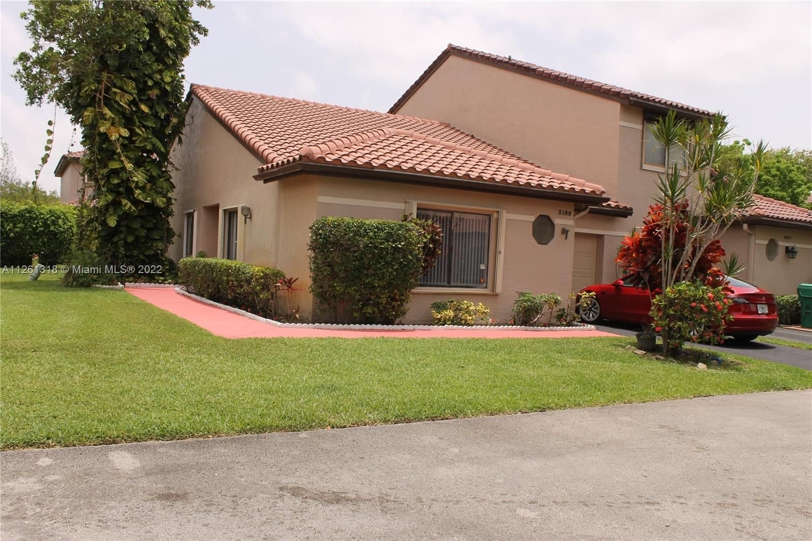 Real estate property located at 3189 La Mirage Dr #3189, Broward County, Lauderhill, FL