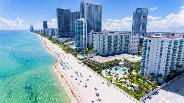 Real estate property located at 3901 Ocean Dr #11C, Broward, Tides On Hollywood Beach, Hollywood, FL