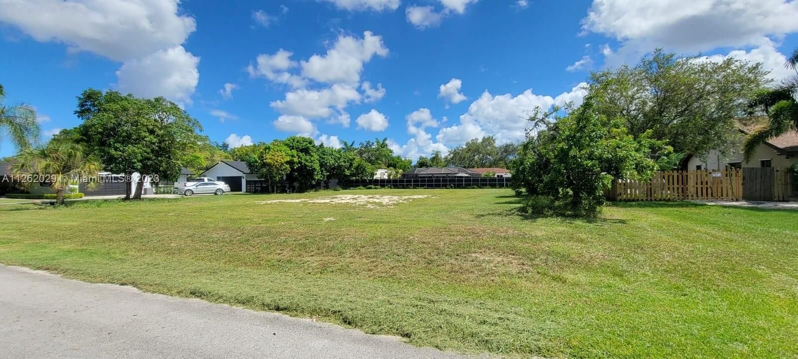 Real estate property located at 16890 Sw 276th St, Miami-Dade County, Homestead, FL
