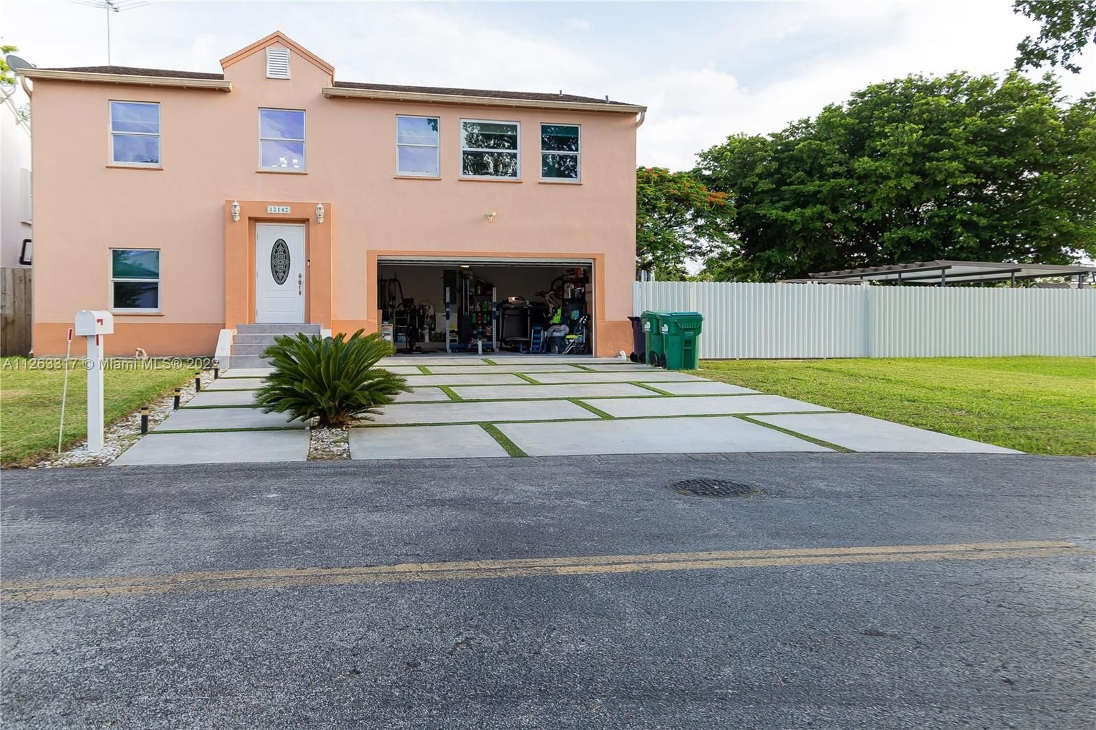 Real estate property located at 12142 271st Ter, Miami-Dade County, Homestead, FL