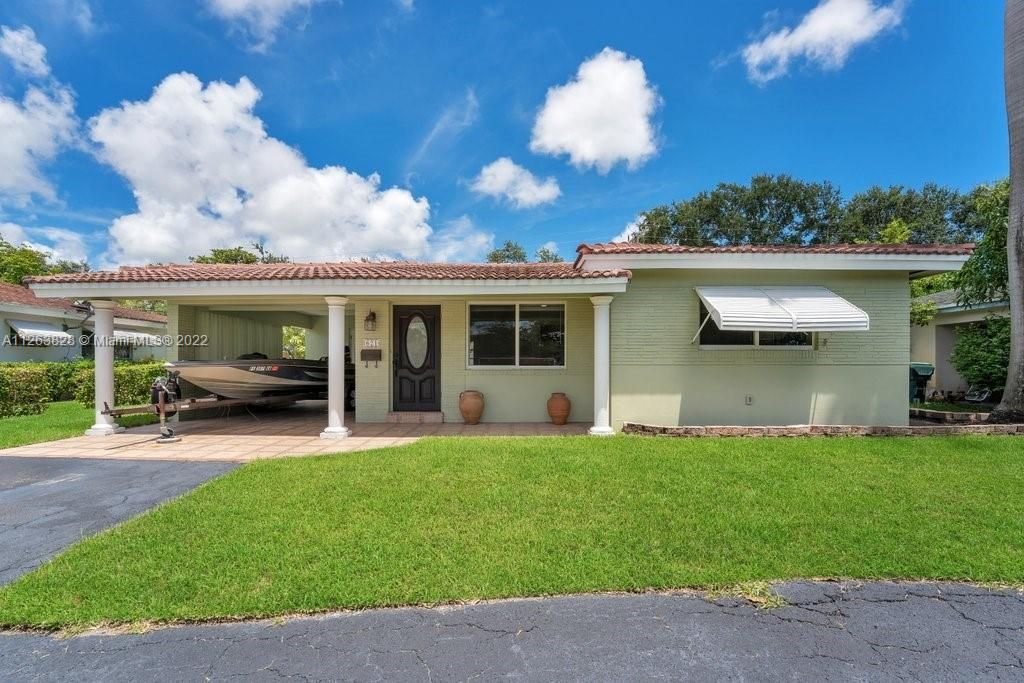 Real estate property located at 621 49th St, Broward County, Oakland Park, FL