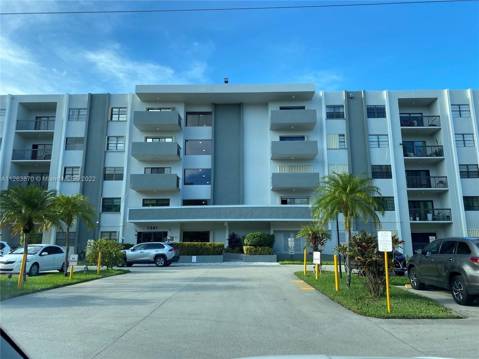 Real estate property located at 1301 7th St #106, Broward County, Hallandale Beach, FL