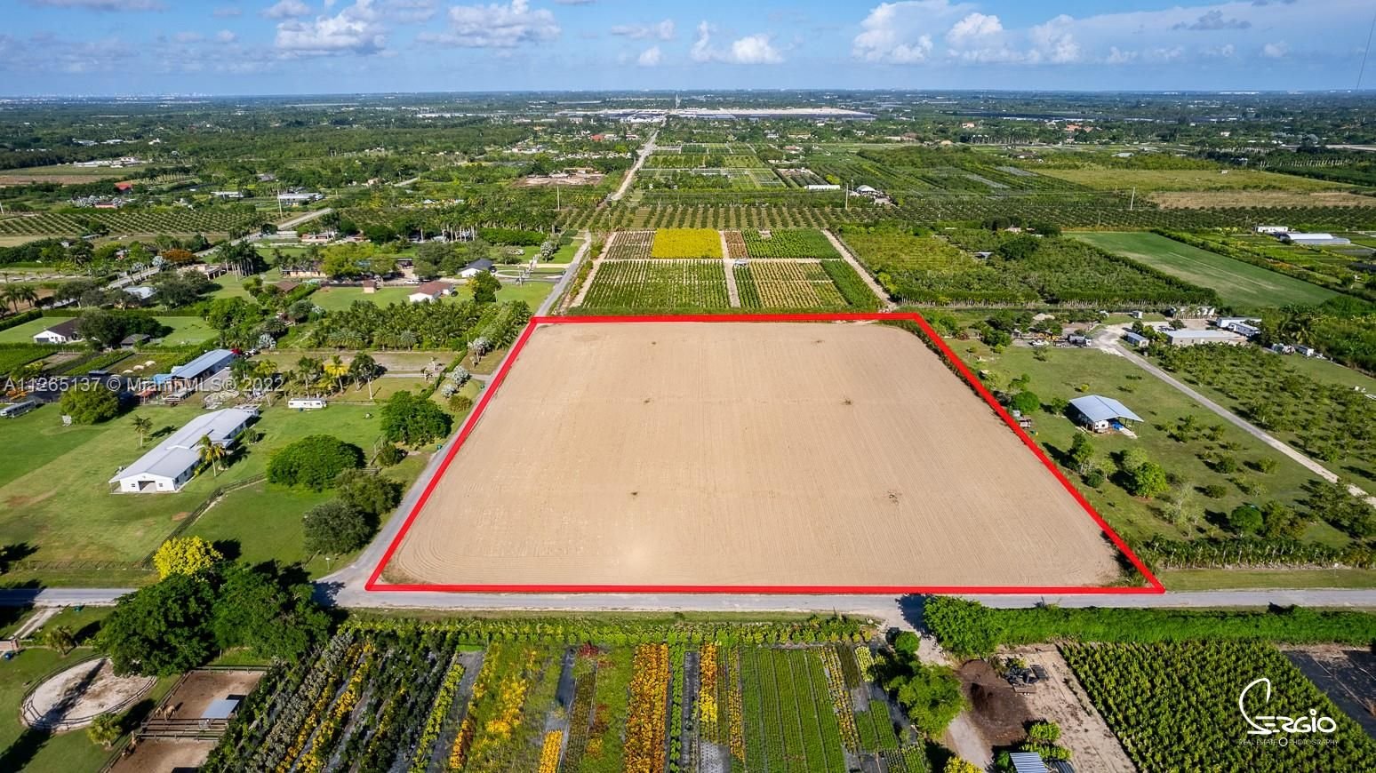Real estate property located at 2070X 200 Street, Miami-Dade County, Miami, FL