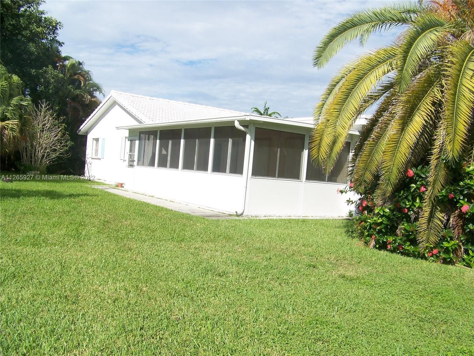 Real estate property located at 9402 74th Pl, Broward County, Tamarac, FL