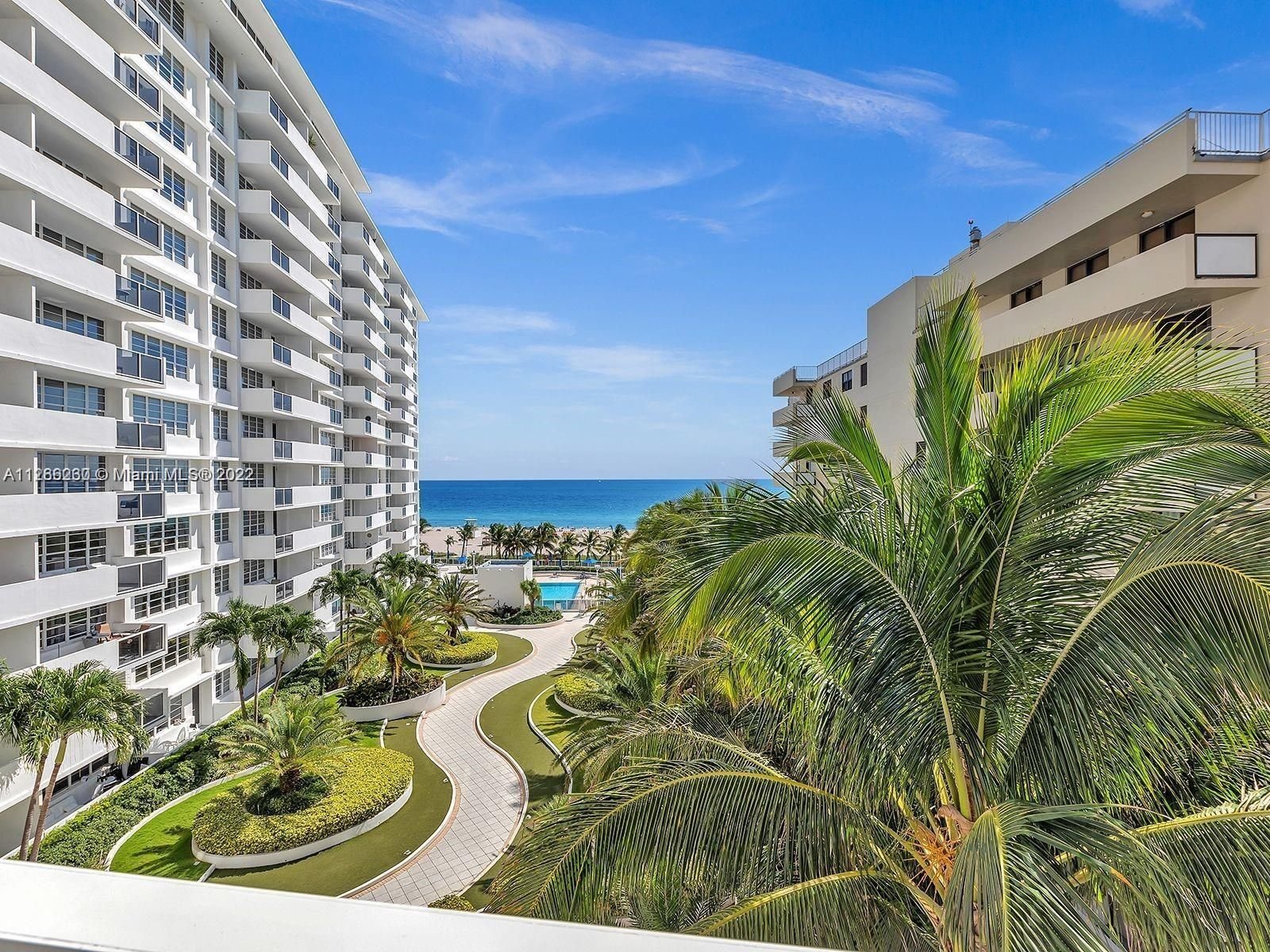 Real estate property located at 100 Lincoln Rd #515, Miami-Dade County, Miami Beach, FL