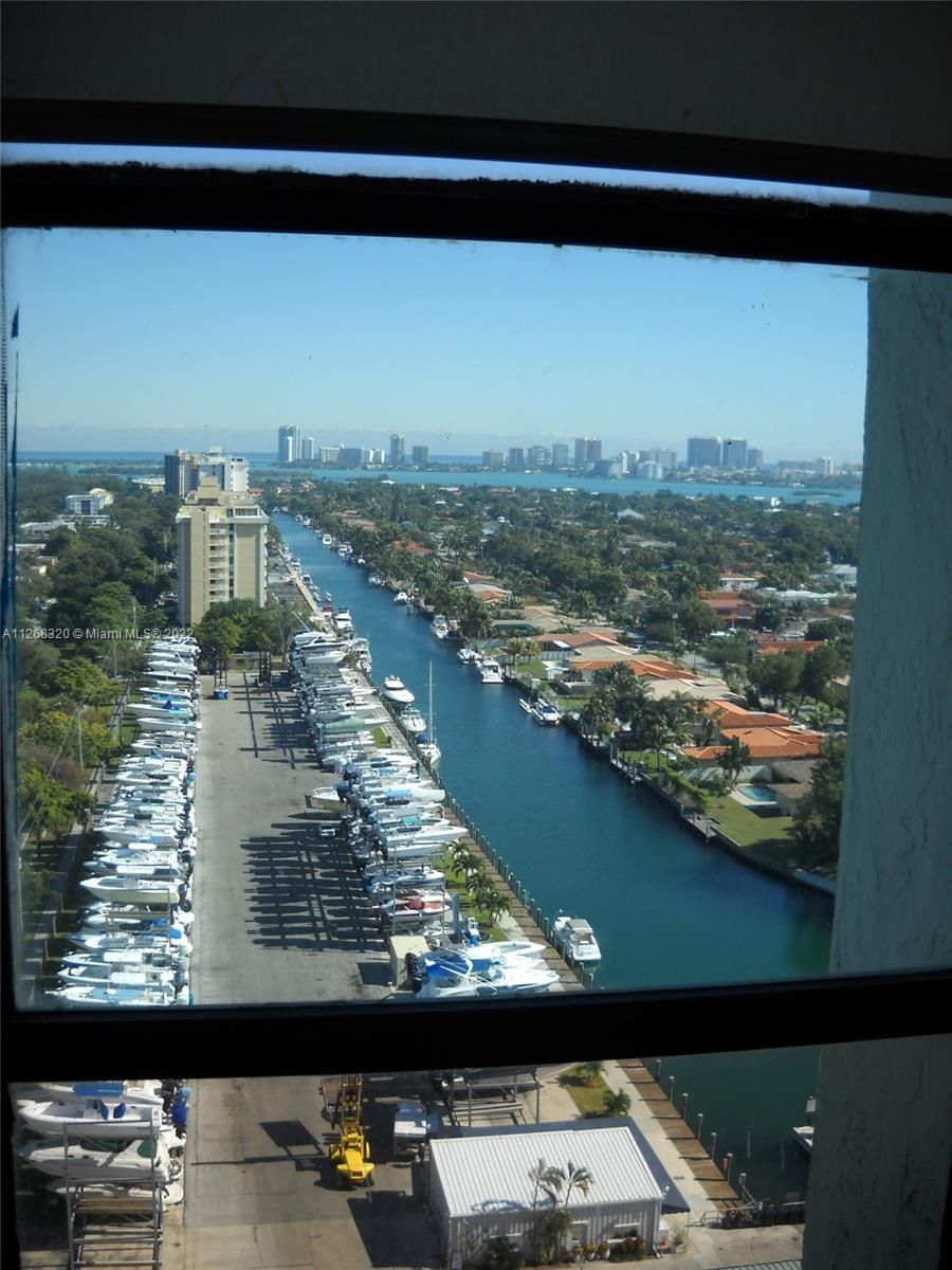 Real estate property located at 13499 Biscayne Blvd PH1713, Miami-Dade County, North Miami, FL