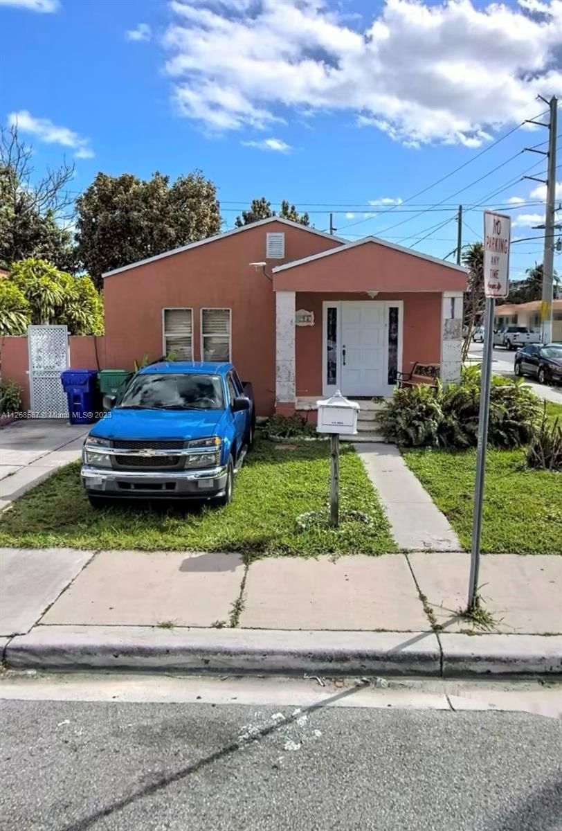 Real estate property located at 2996 16th St, Miami-Dade County, Miami, FL