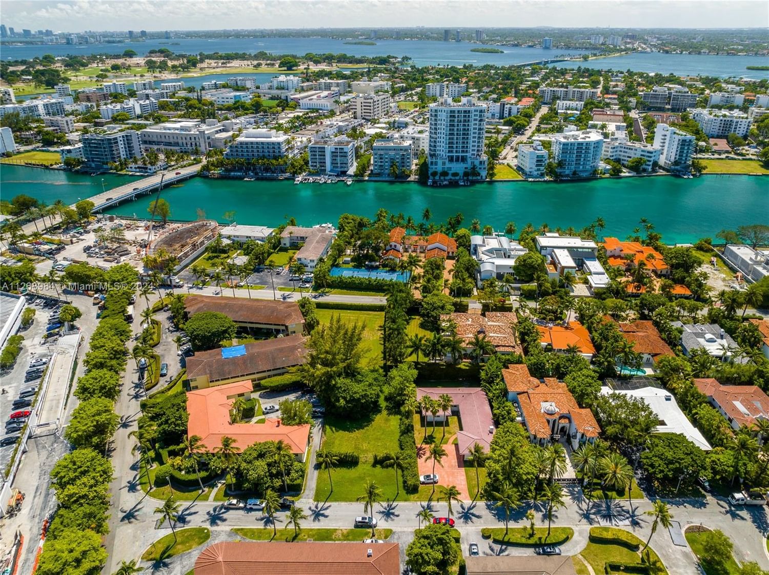 Real estate property located at 42 Camden Dr, Miami-Dade County, BAL HARBOUR RESIDENTIAL S, Bal Harbour, FL