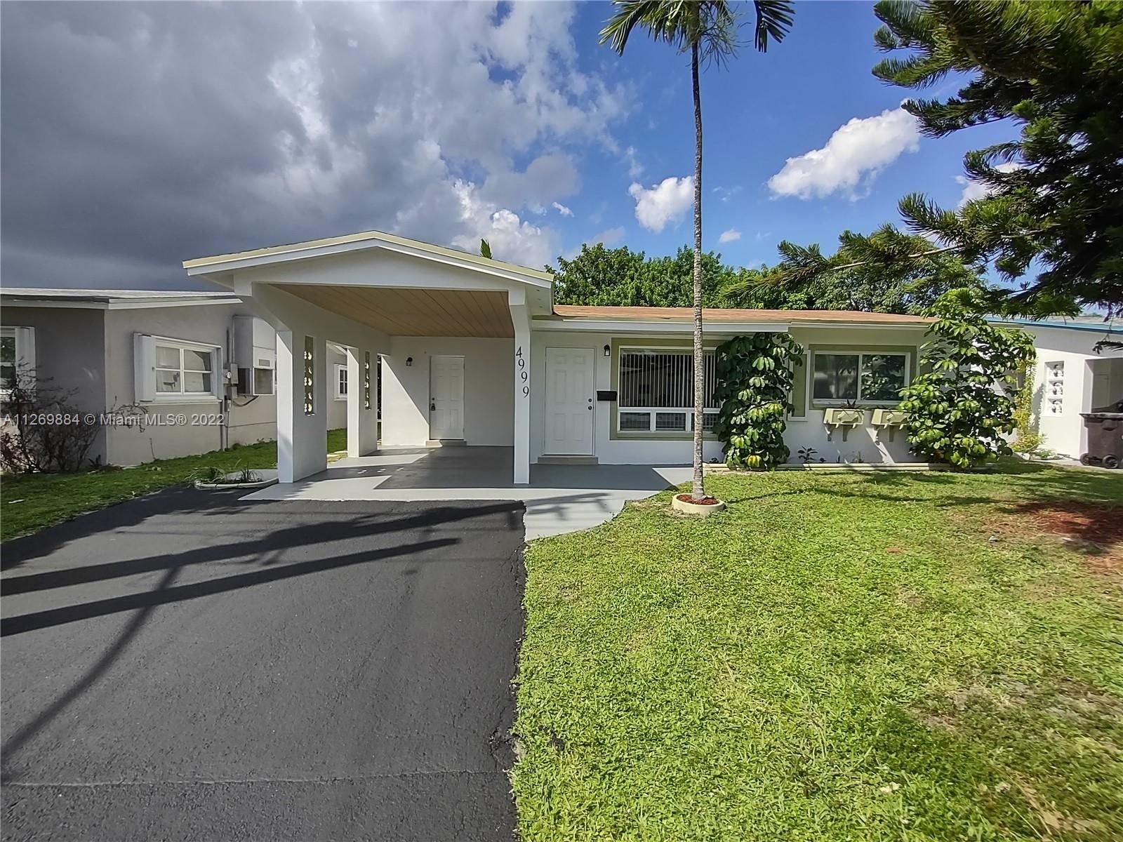 Real estate property located at 4999 43rd Ct, Broward County, Lauderdale Lakes, FL