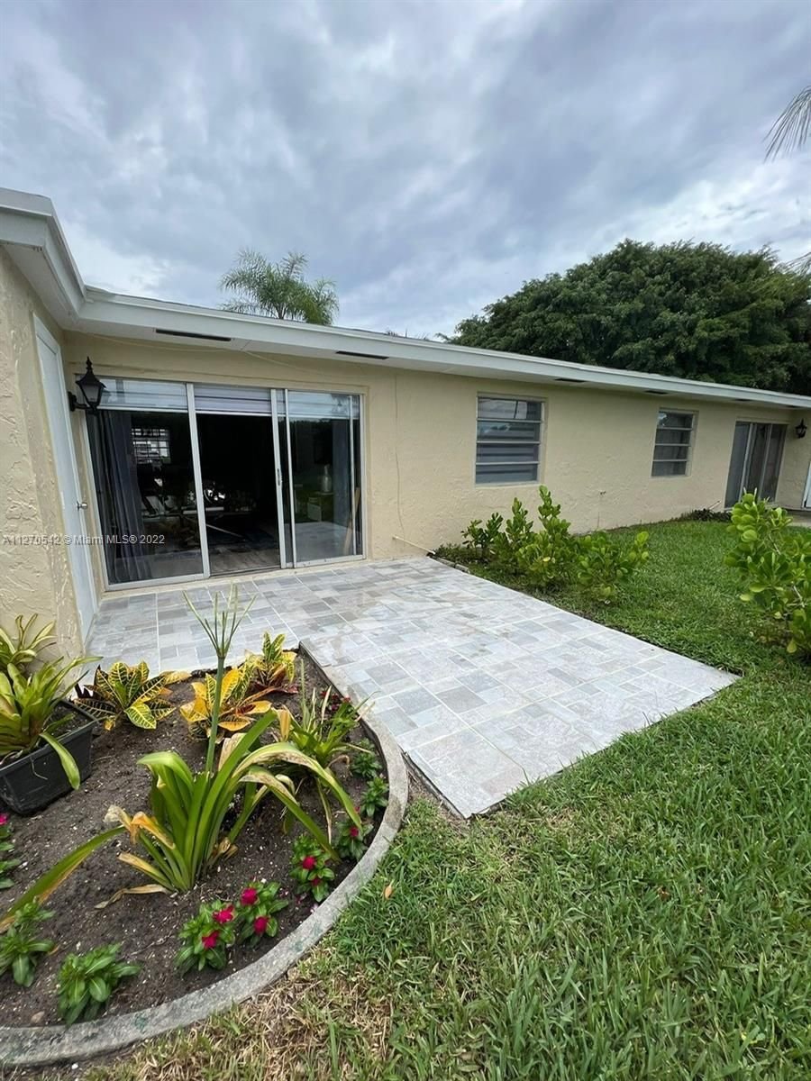 Real estate property located at 13980 Via Flora C, Palm Beach County, Delray Beach, FL