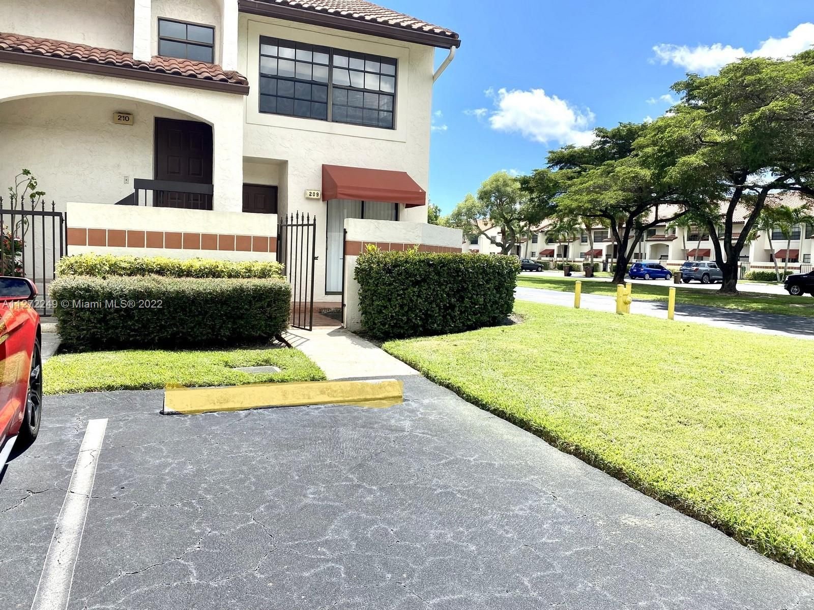 Real estate property located at 209 Lincoln Ct #209, Broward County, Deerfield Beach, FL